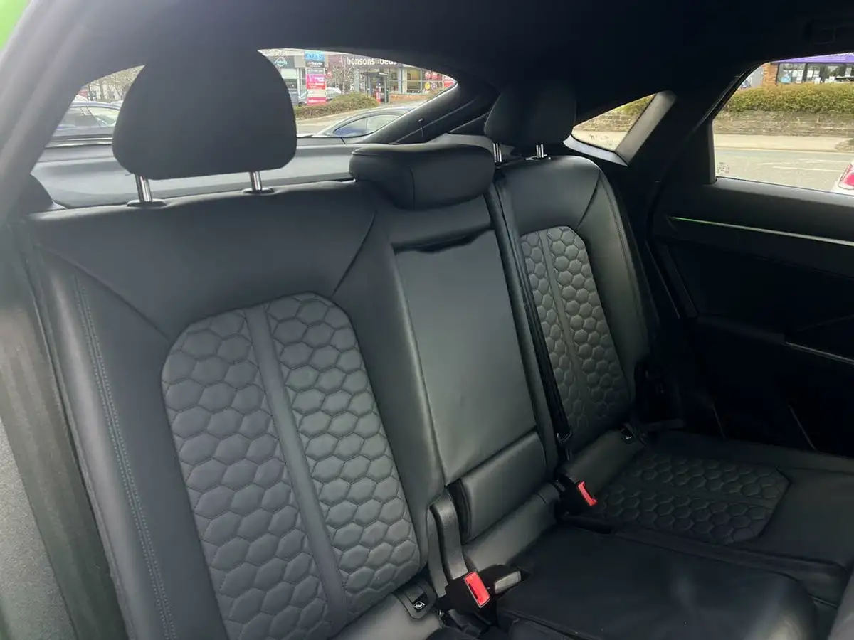 2021-audi-rs-q3-25-tfsi-audi-sport-edition-sportback-big-26