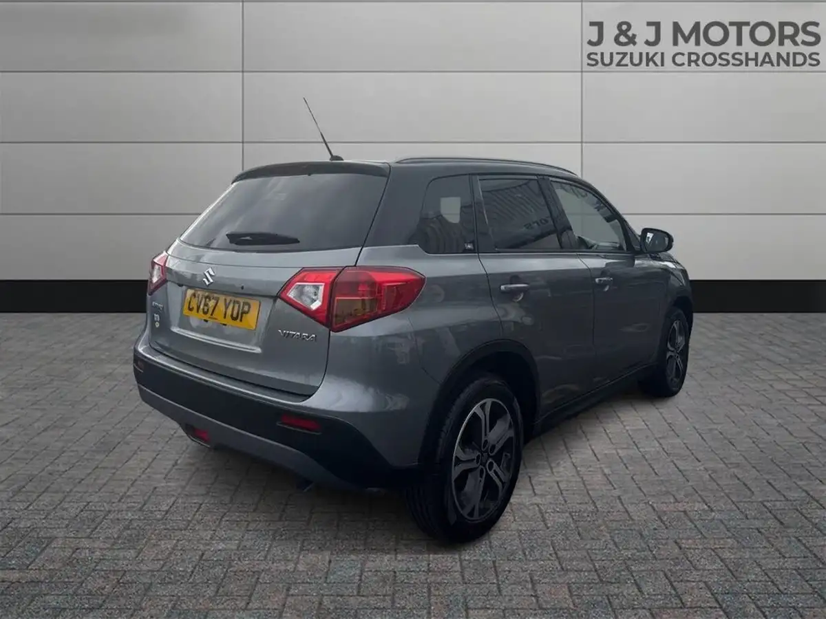2017-suzuki-vitara-16-sz5-big-6