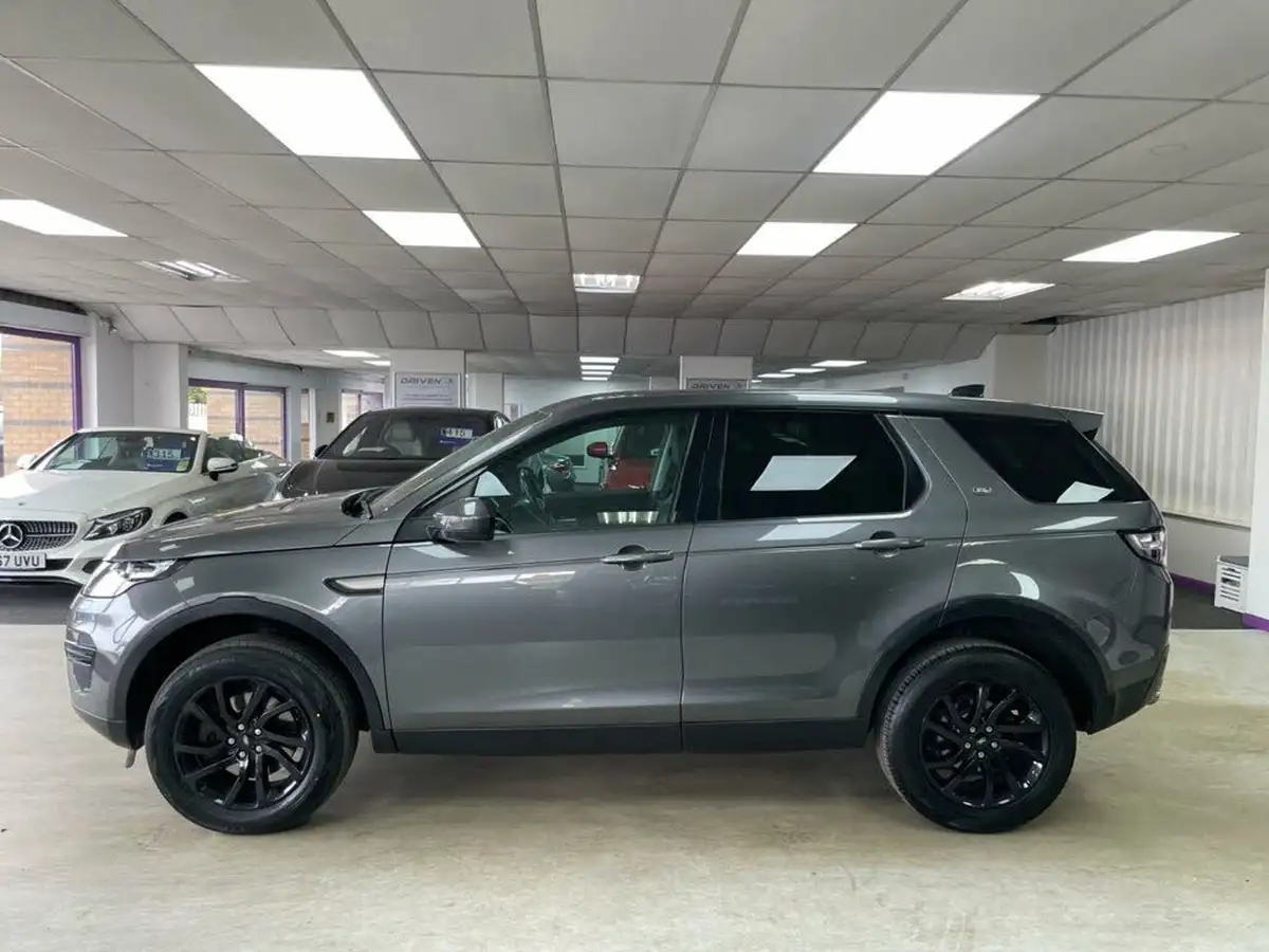 2018-land-rover-discovery-sport-20td4-se-182ps-big-8