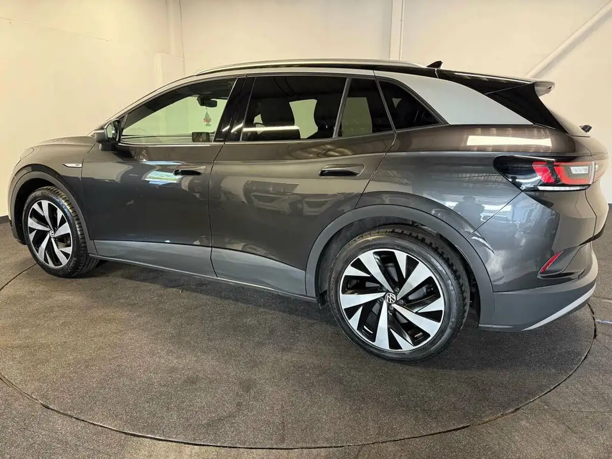 2021-volkswagen-id4-e-first-edition-big-2