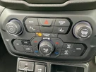 2019-jeep-renegade-10-gse-limited-small-11