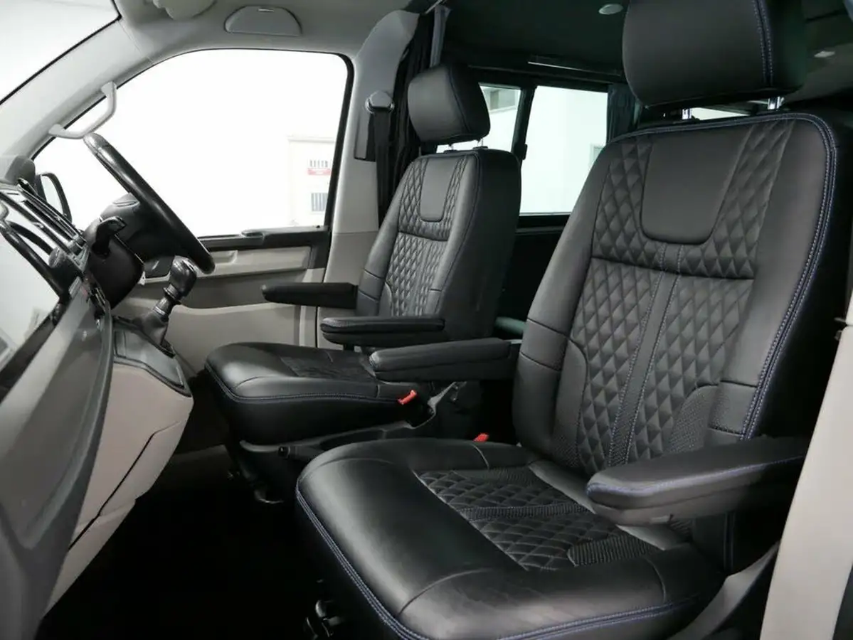 2017-volkswagen-transporter-20tdi-t32-highline-bmt-swb-150pseu6-kombi-big-4
