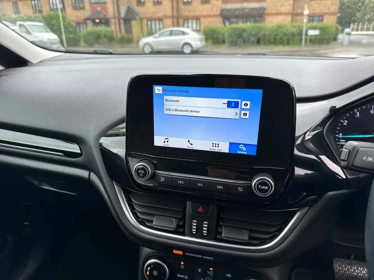 2018-ford-fiesta-10t-active-1-100ps-auto-big-20