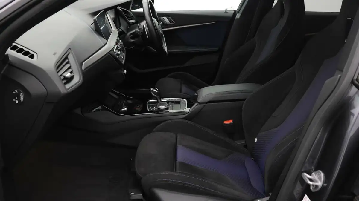 2020-bmw-2-series-20-m235i-xdrive-big-13