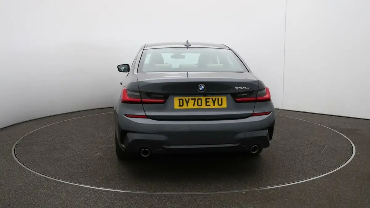 2020-bmw-3-series-20-330e-m-sport-saloon-4d-big-6