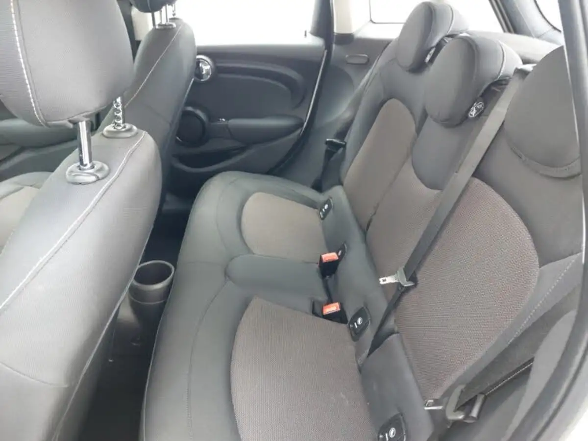 2019-mini-cooper-15-cooper-classic-hatchback-5d-big-5