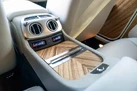 2014-rolls-royce-wraith-v12-small-16