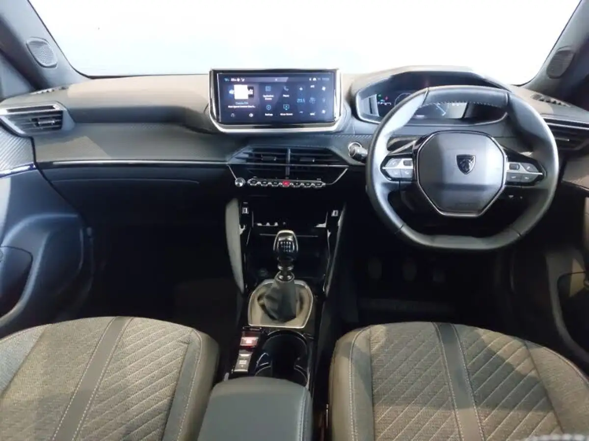 2024-peugeot-2008-suv-12-puretech-allure-130ps-big-2