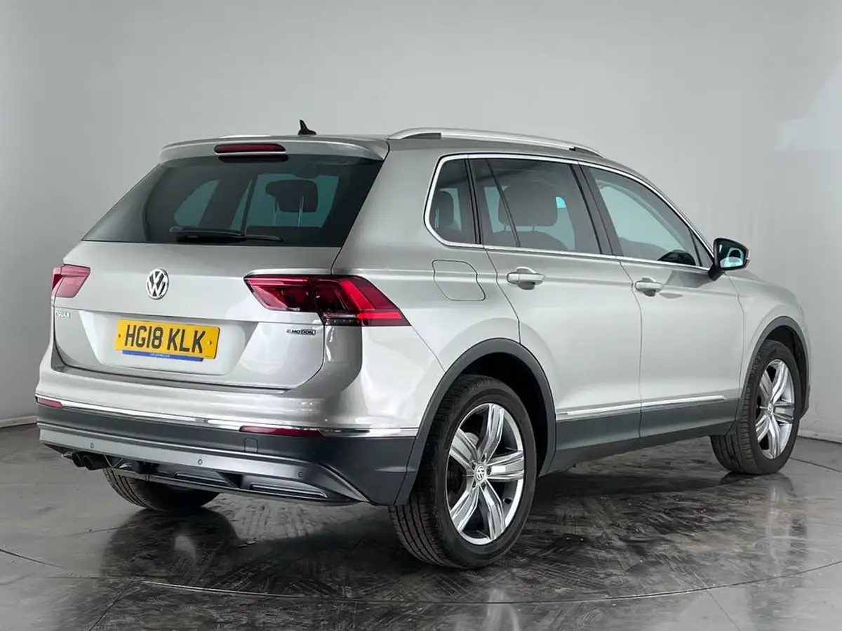 2018-volkswagen-tiguan-20tdi-sel-190ps-4motion-ss-dsg-big-3