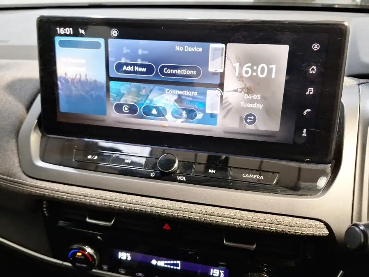 2024-nissan-qashqai-15-acenta-premium-big-14
