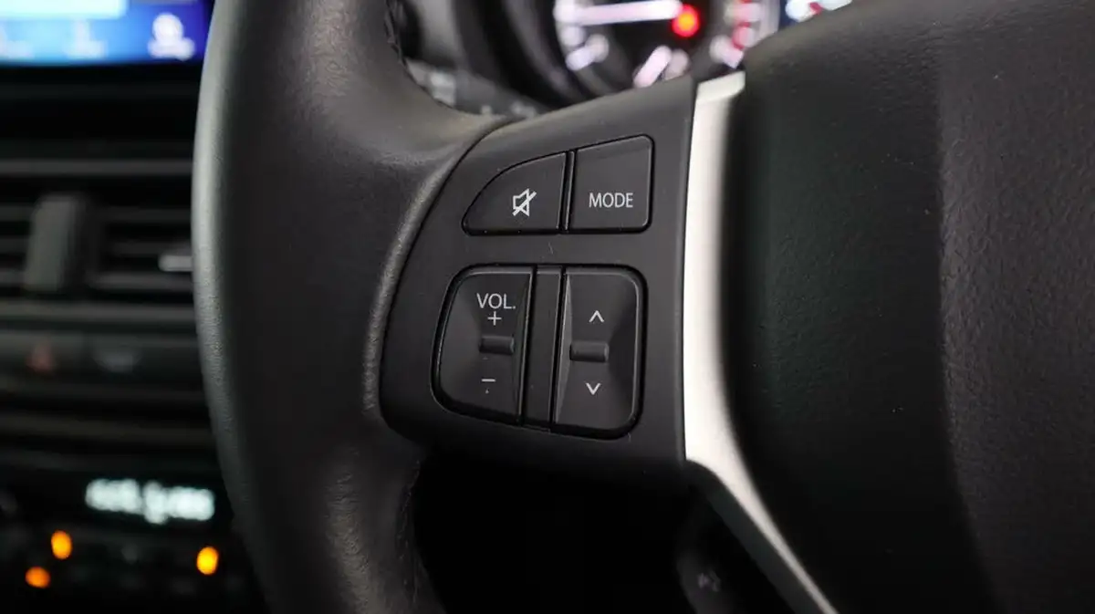 2024-suzuki-s-cross-14-boosterjet-motion-big-20