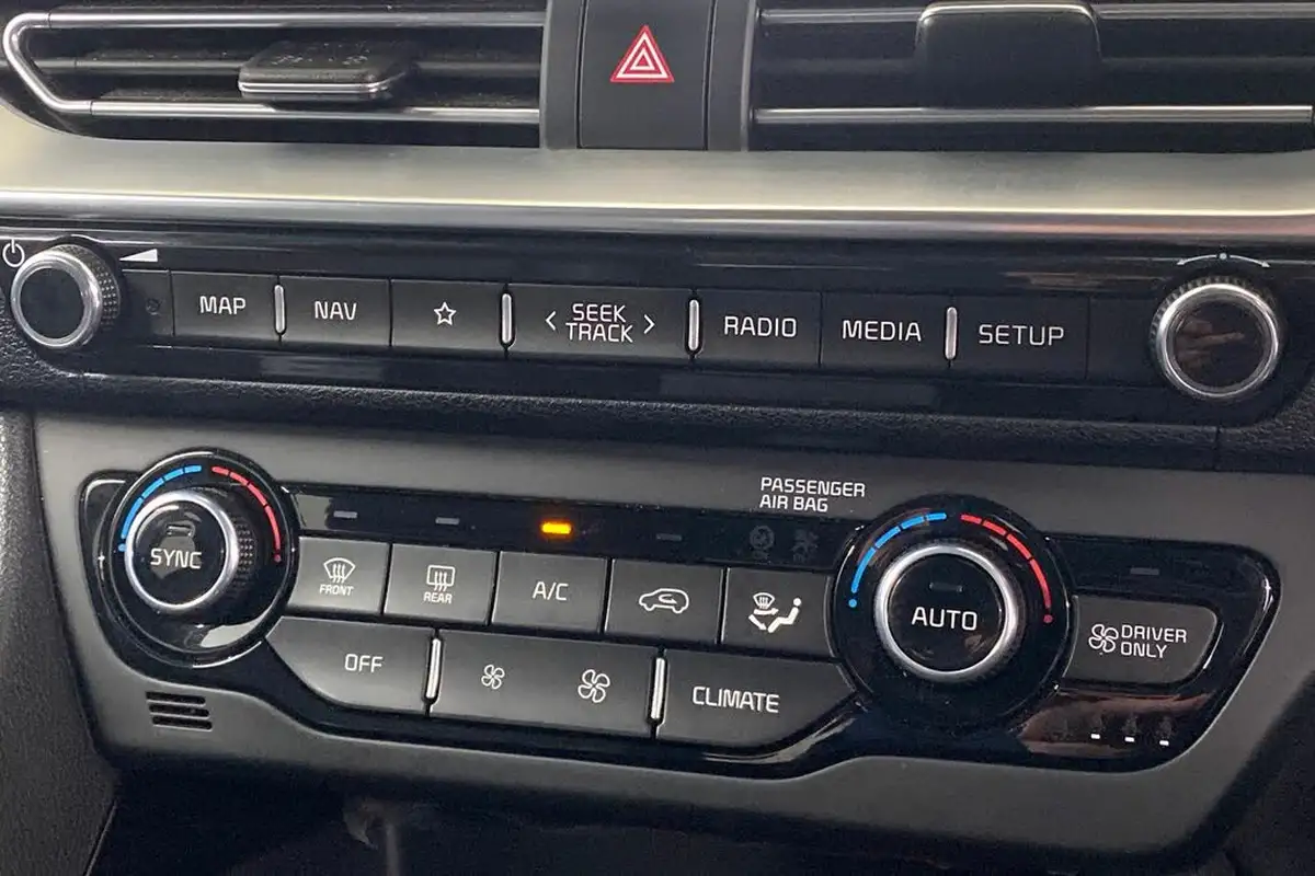 2019-kia-niro-16-gdi-4-156kwh-big-27