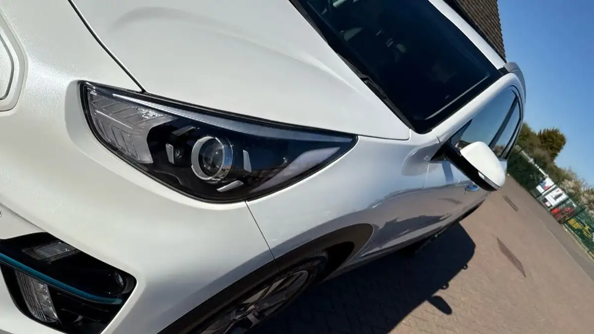 2021-kia-e-niro-ev-3-big-15