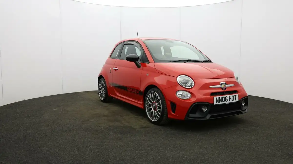 2018-abarth-595-14-tjet-big-36