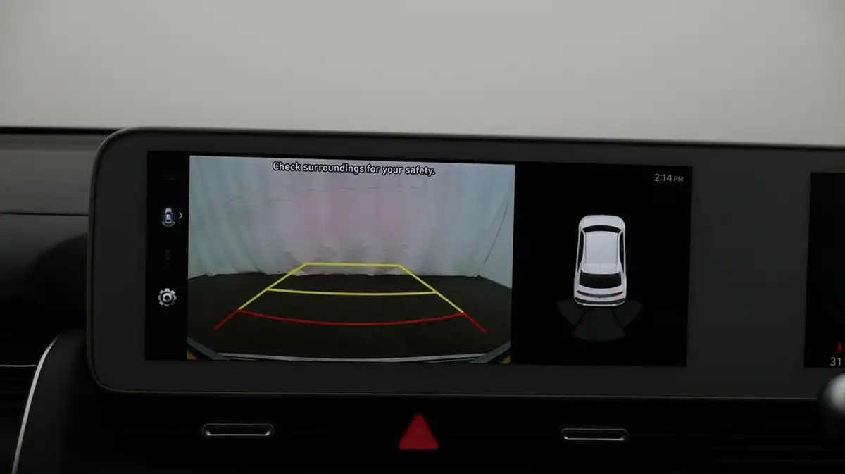 2022-hyundai-ioniq-5-e-se-connect-big-22
