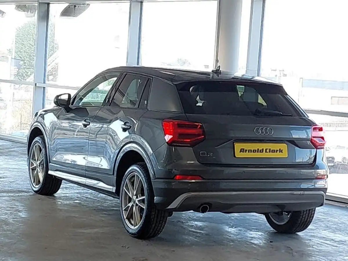 2018-audi-q2-16tdi-s-line-115ps-big-1
