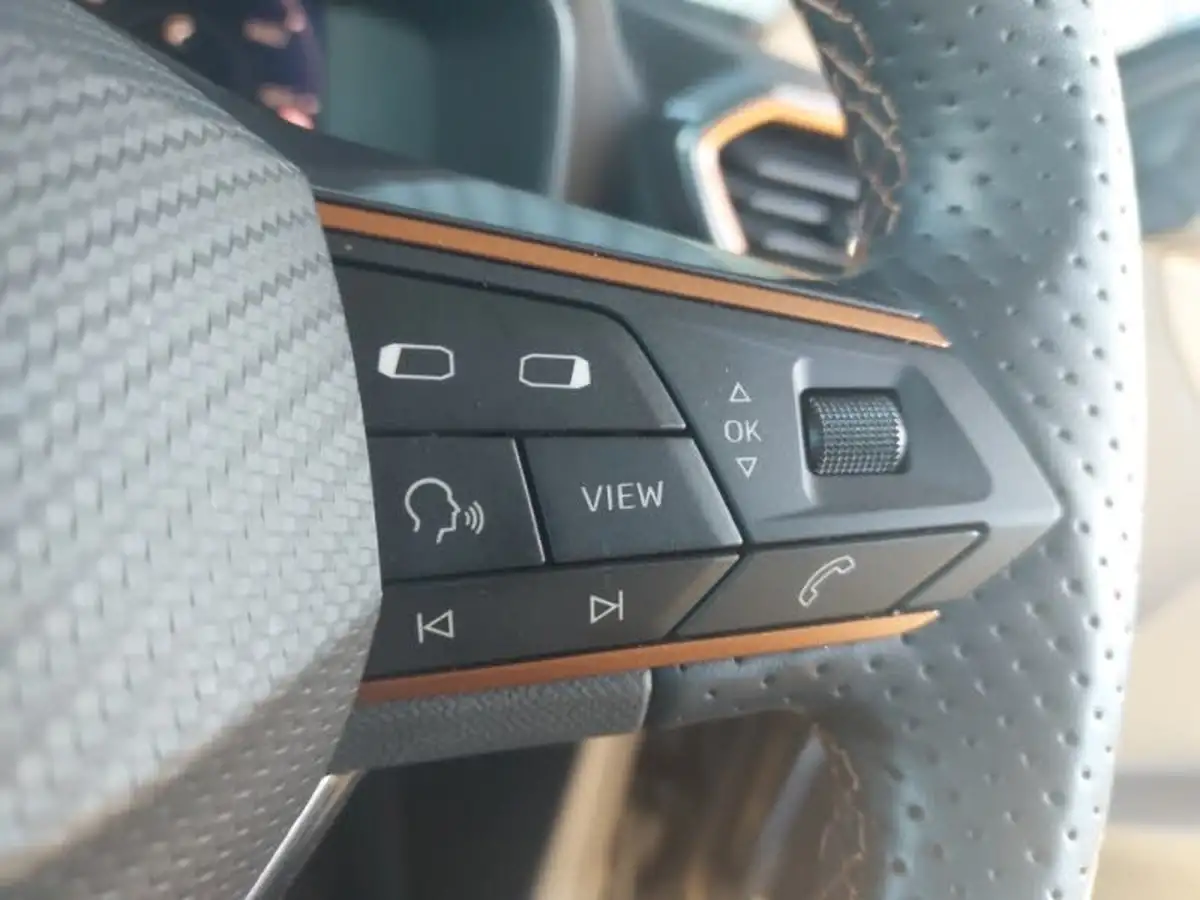 2024-cupra-leon-nf-15-tsi-v1-hatchback-big-10