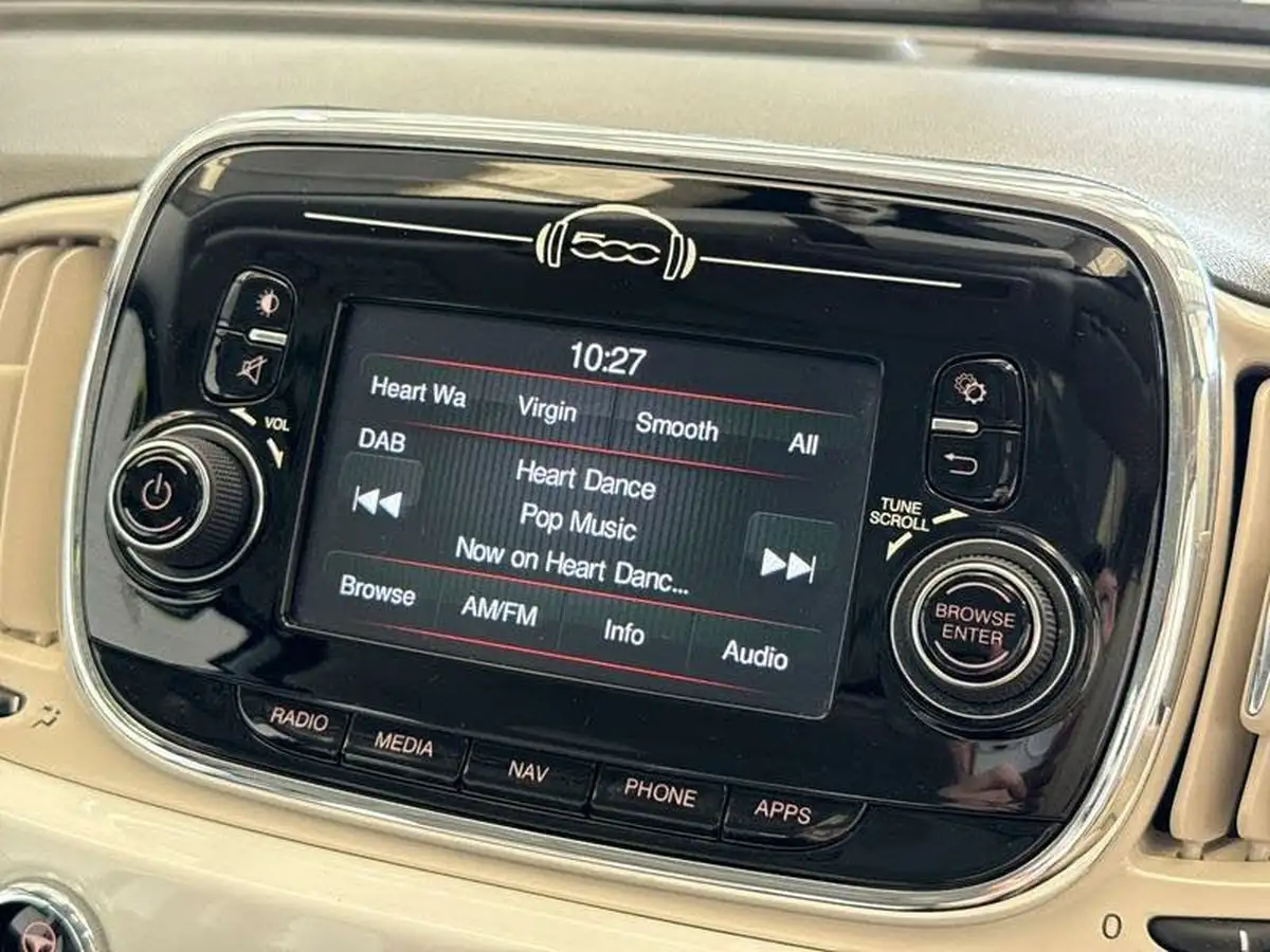 2016-fiat-500-12-lounge-big-23