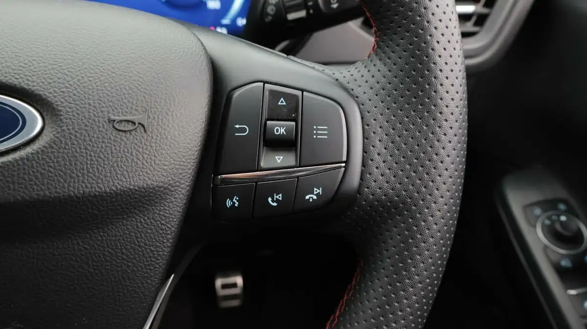 2023-ford-kuga-25t-st-line-edition-190ps-fhev-big-23