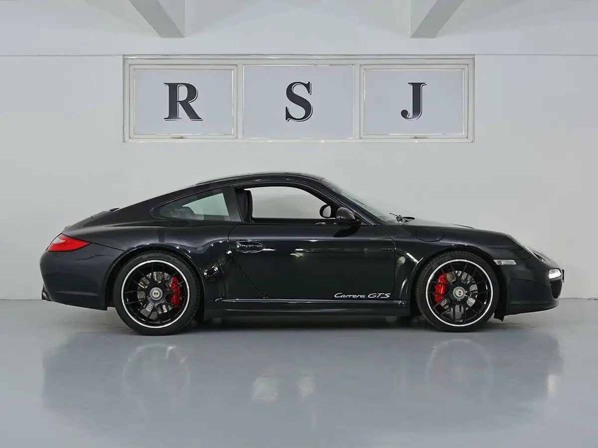 2011-porsche-911-38-carrera-gts-coupe-pdk-big-1