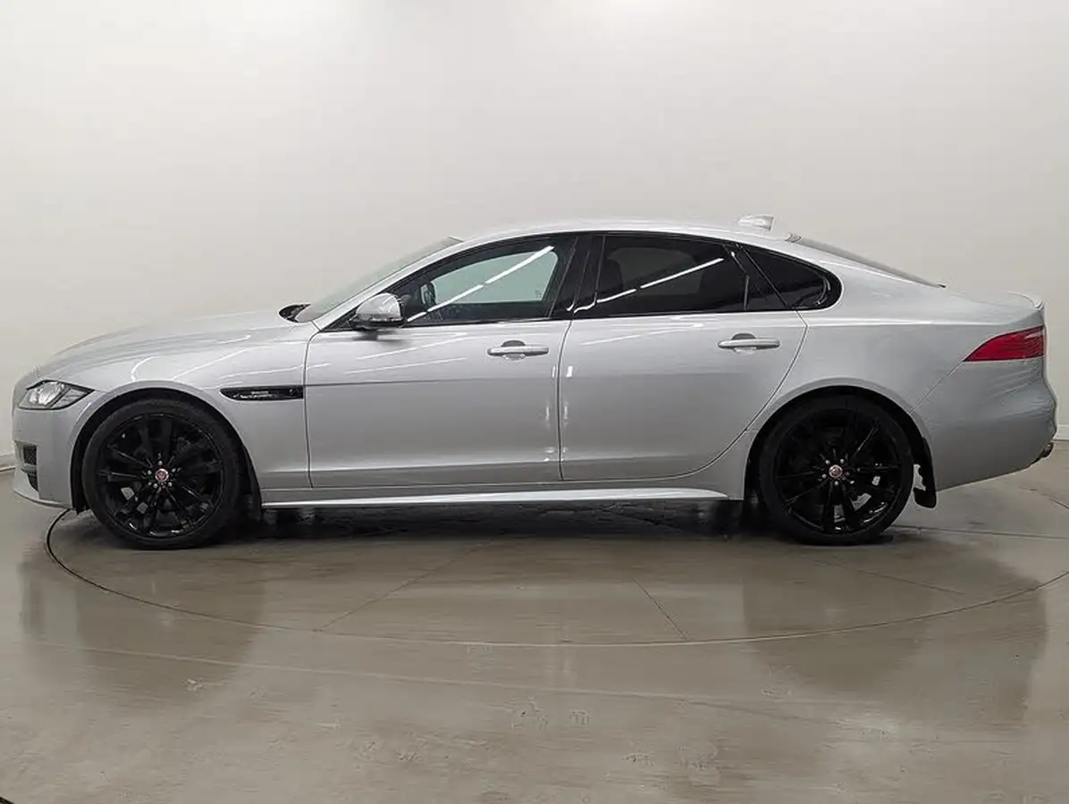 2019-jaguar-xf-20td-r-sport-180ps-ss-saloon-4d-auto-big-6