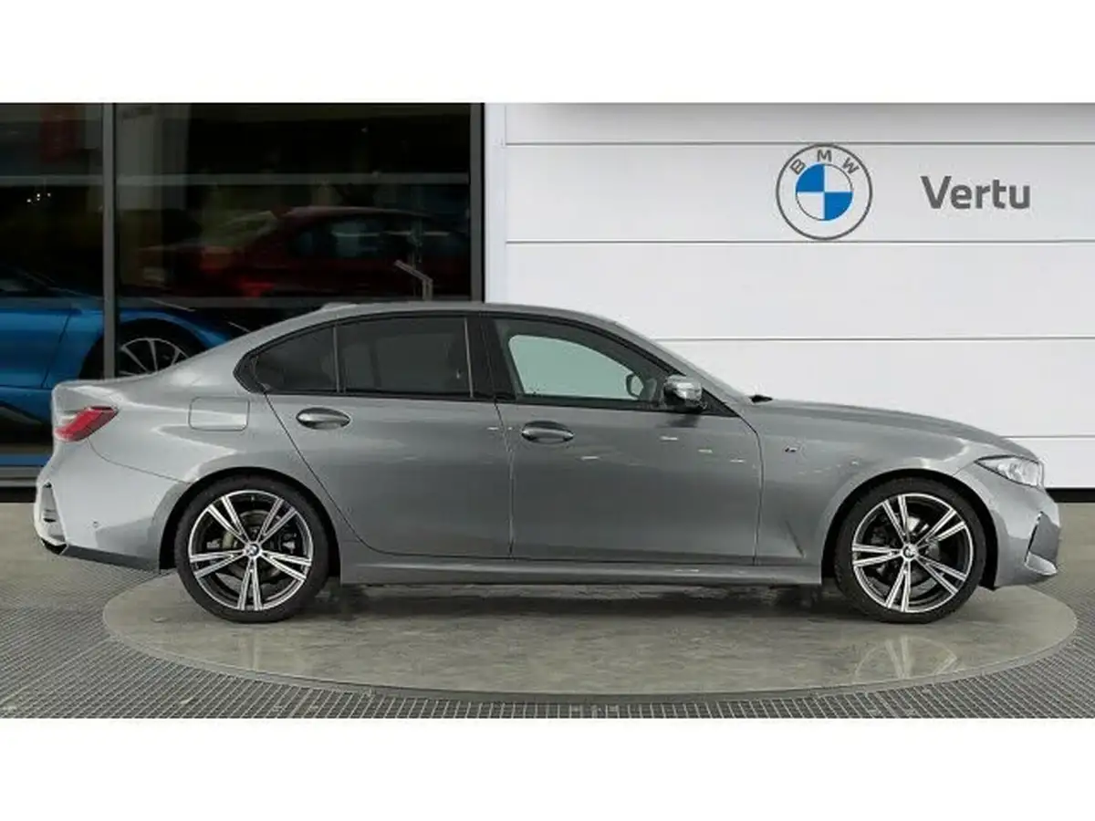 2024-bmw-3-series-20-320i-m-sport-saloon-4d-big-2