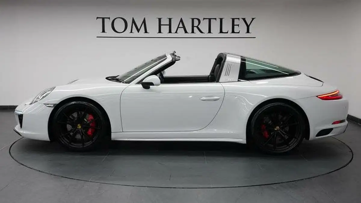 2016-porsche-911-30-targa-4-s-pdk-big-3
