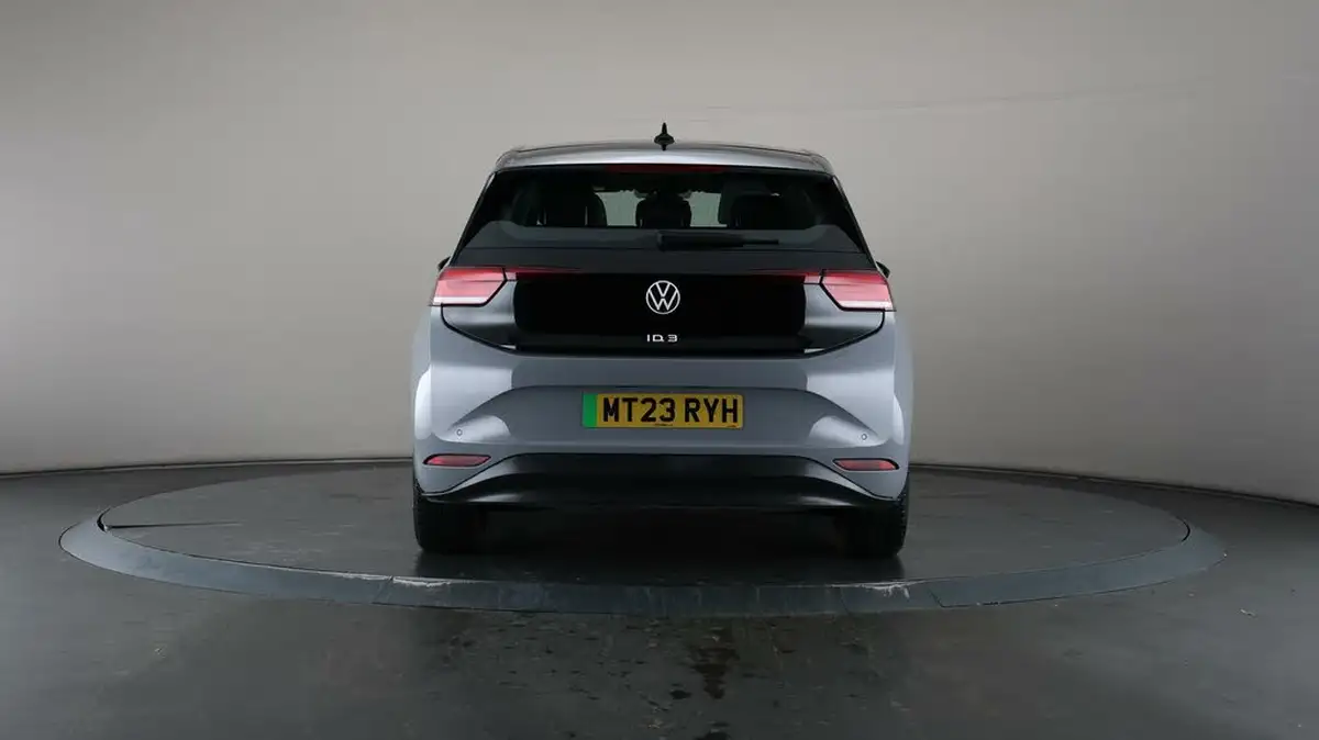 2023-volkswagen-id3-e-life-204ps-58kwh-pro-performance-big-6