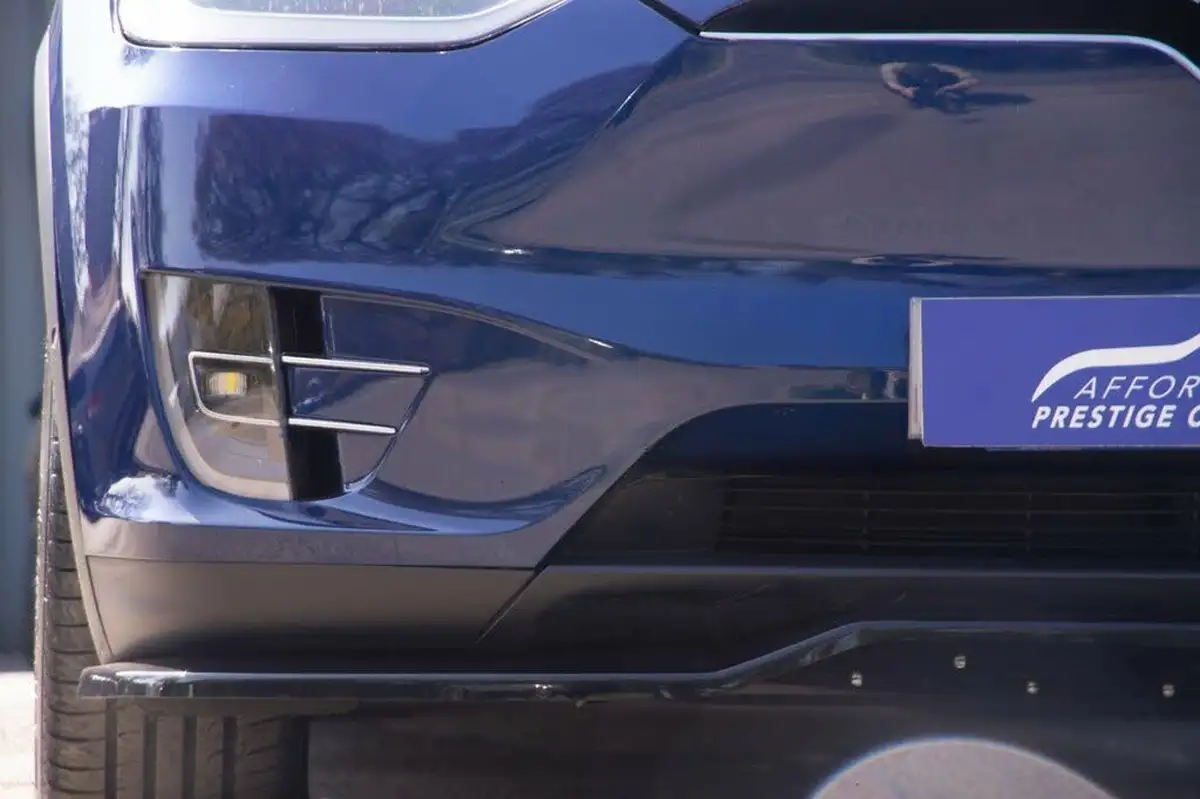 2020-tesla-model-x-e-long-range-big-41