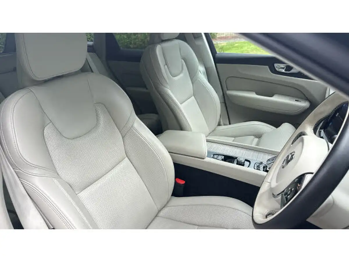 2022-volvo-xc60-20-t8-inscription-pro-455bhp-plug-in-hybrid-big-8