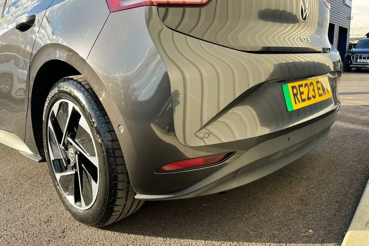 2022-volkswagen-id3-e-family-204ps-performance-big-16