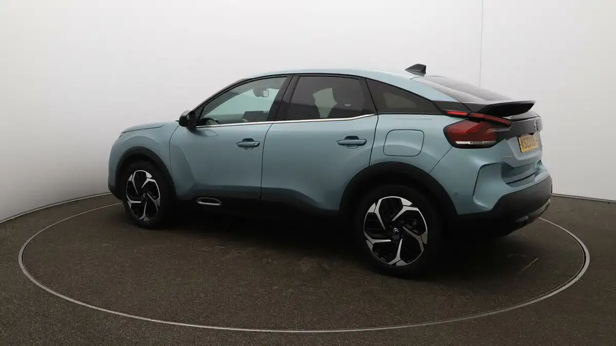 2023-citroen-c4-15bluehdi-shine-plus-big-27