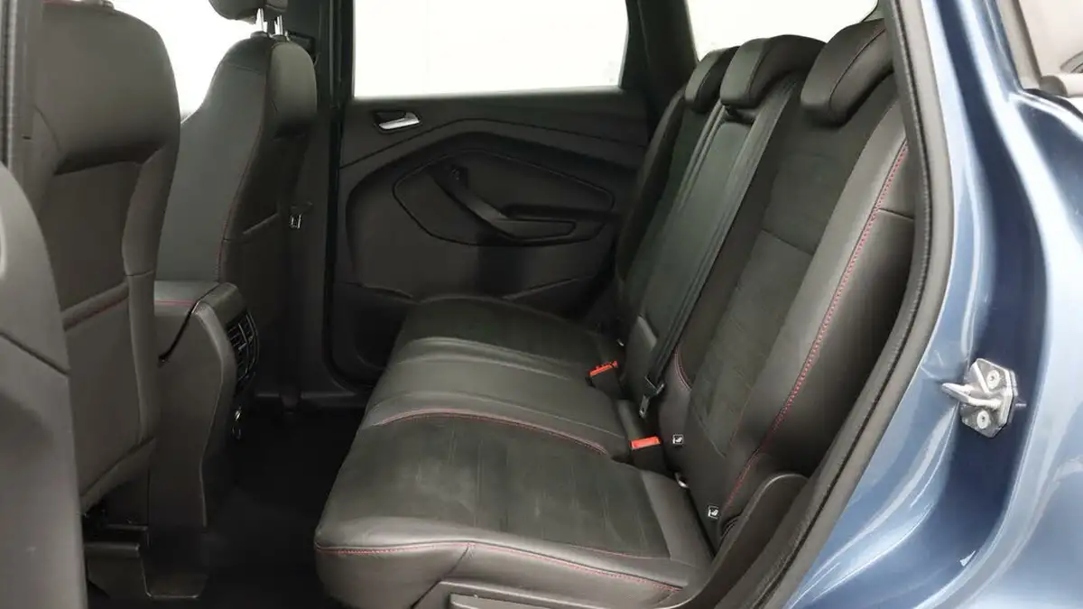 2019-ford-kuga-15tdci-st-line-ss-big-16