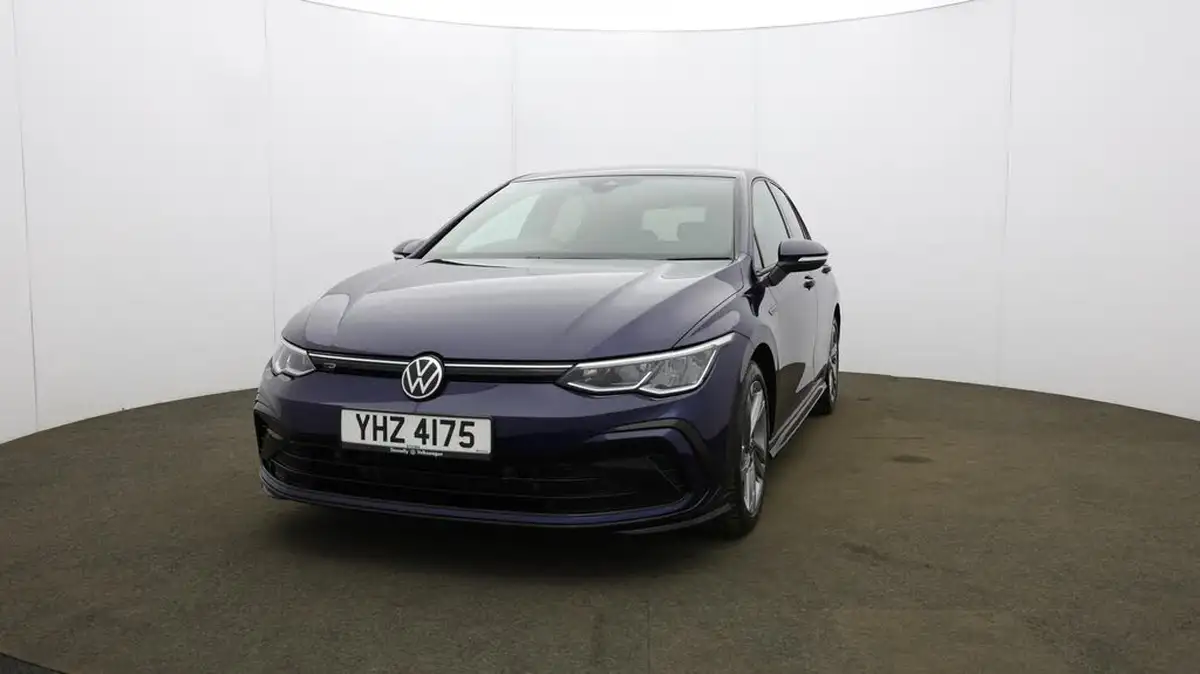 2021-volkswagen-golf-15-tsi-r-line-130ps-hatchback-big-40