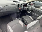 2013-dacia-sandero-stepway-09-ambiance-small-6