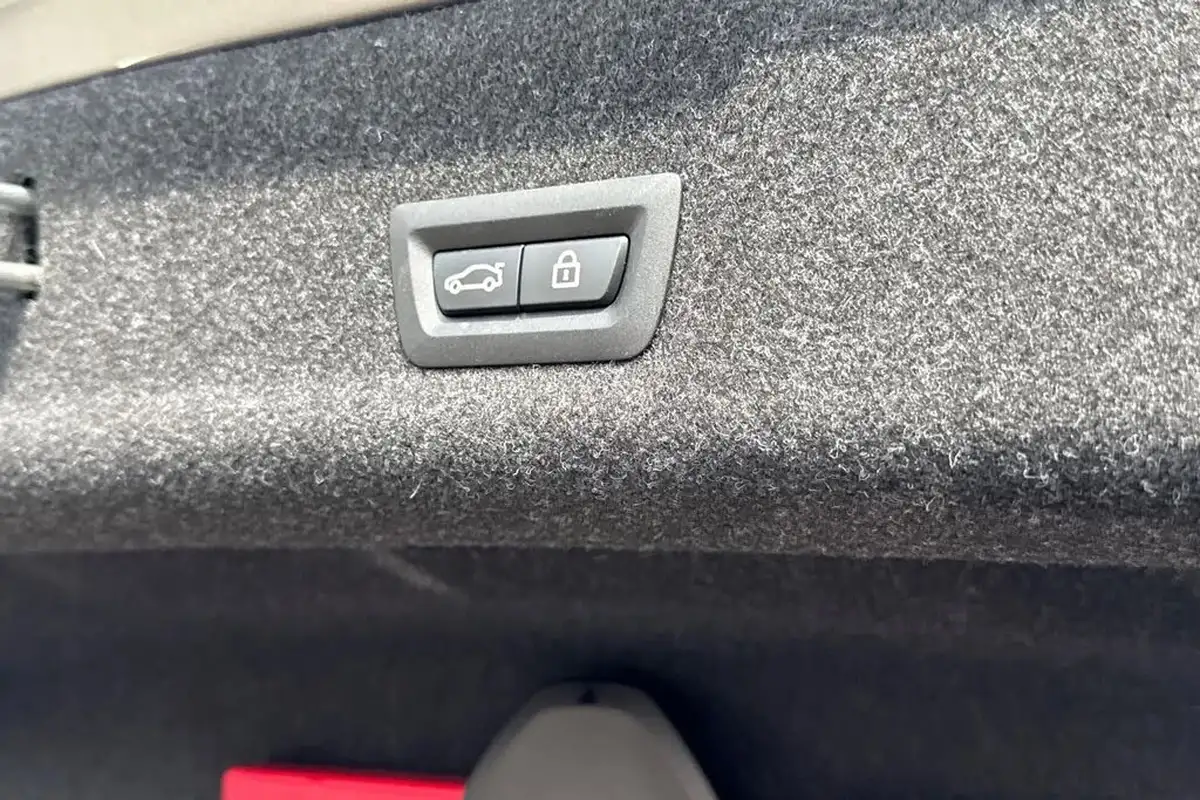 2021-bmw-3-series-30-m340i-xdrive-mht-saloon-4d-big-43