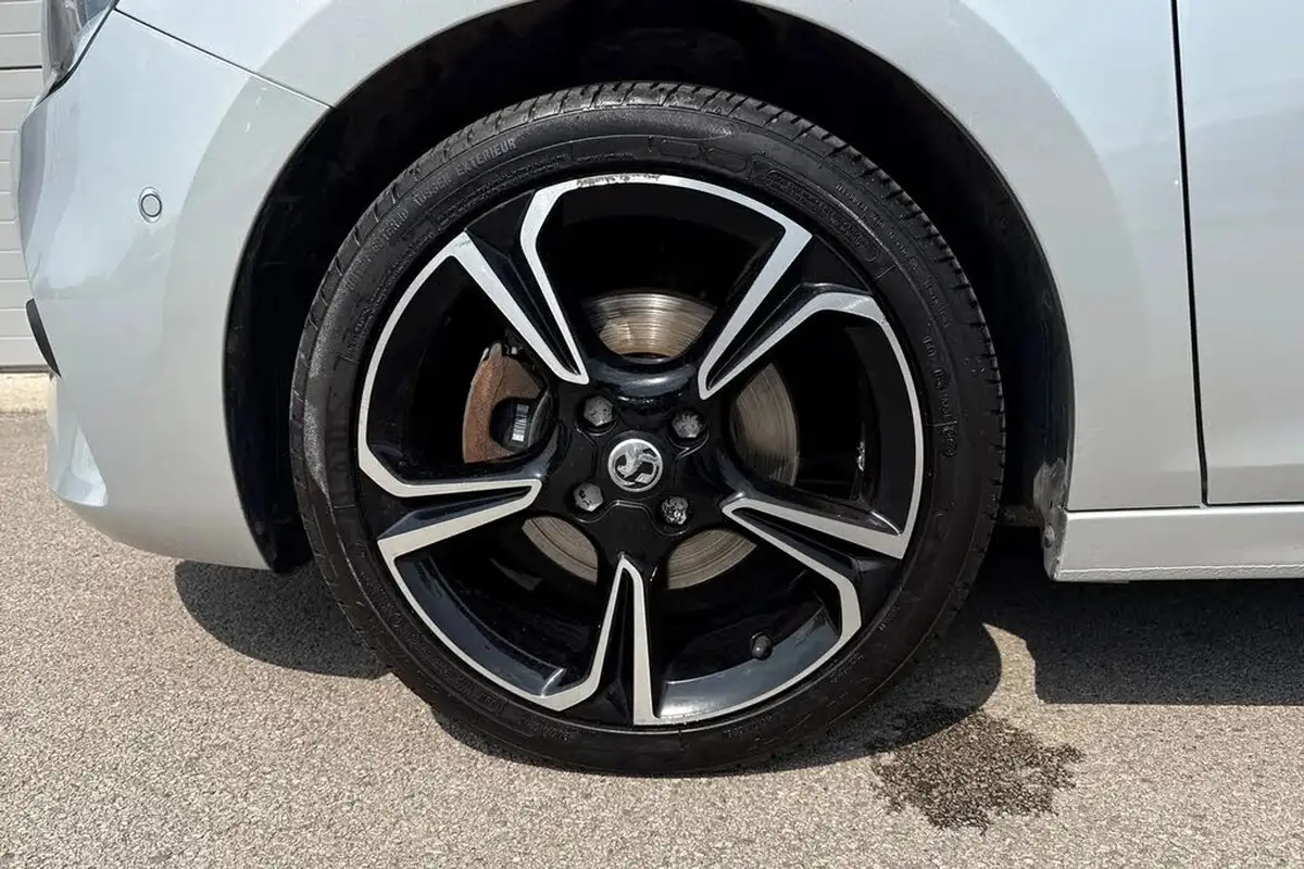 2022-vauxhall-corsa-12-turbo-elite-edition-big-11