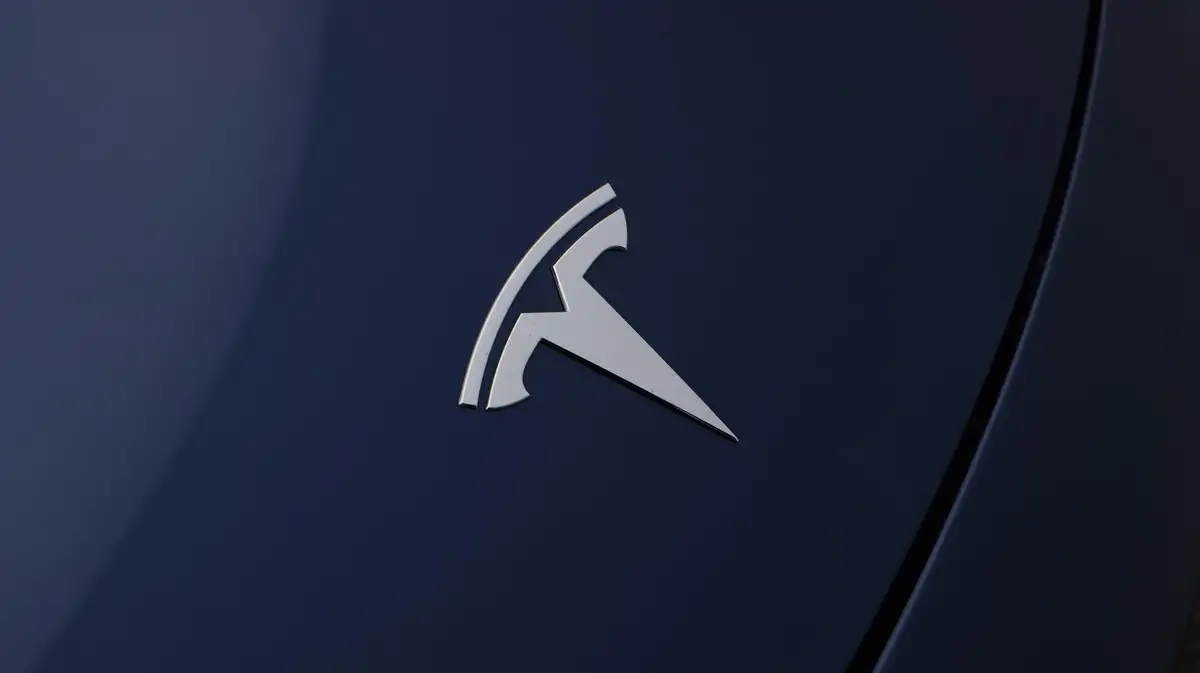 2021-tesla-model-3-e-long-range-awd-big-22