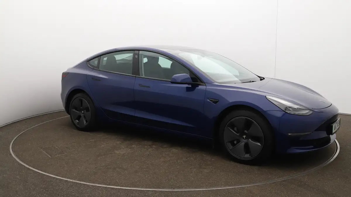 2021-tesla-model-3-e-long-range-awd-big-46