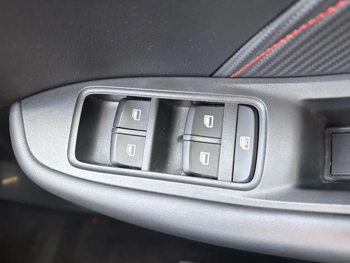 2022-mg-zs-suv-15-vti-tech-exclusive-big-17
