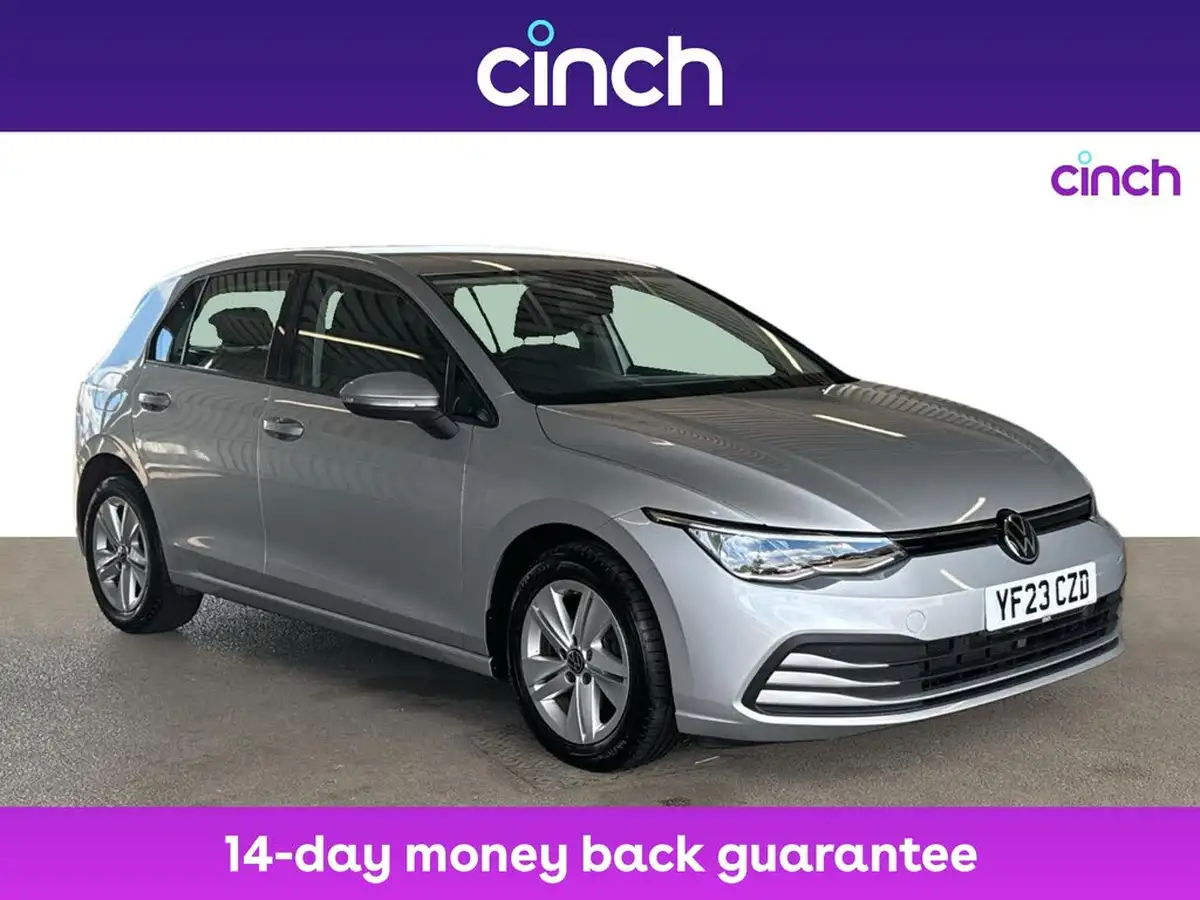 2023-volkswagen-golf-15-tsi-life-130ps-hatchback-big-0