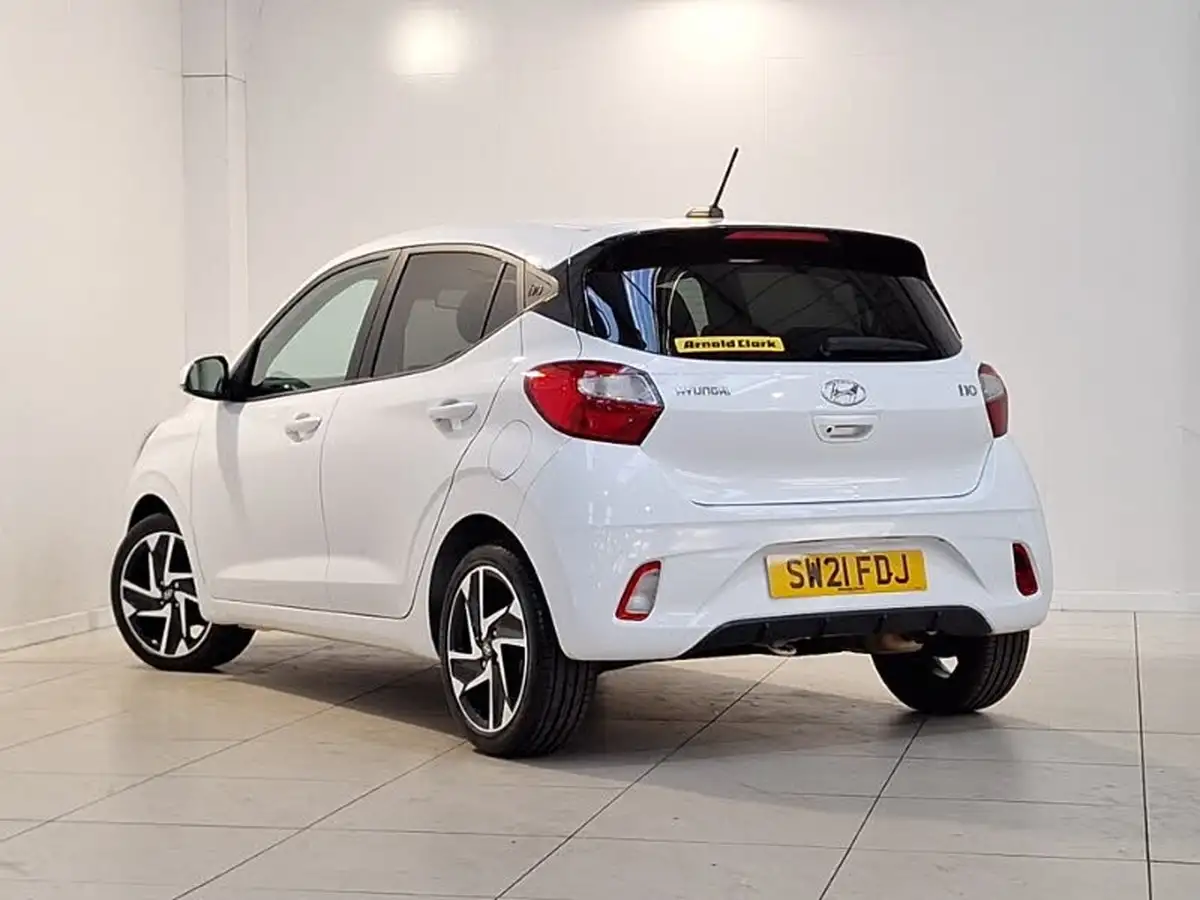 2021-hyundai-i10-12-premium-84ps-1197cc-auto-big-1