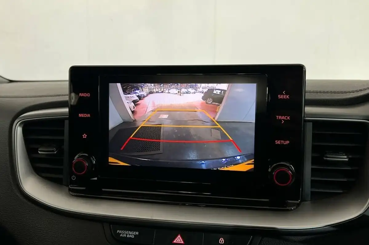 2021-kia-xceed-10-t-gdi-2-big-14