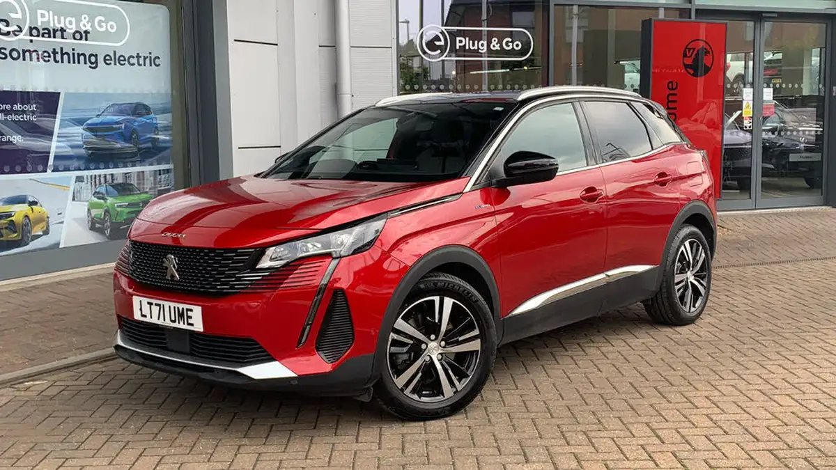 2021-peugeot-3008-suv-16-puretech-gt-225bhp-hybrid-e-eat8-big-6