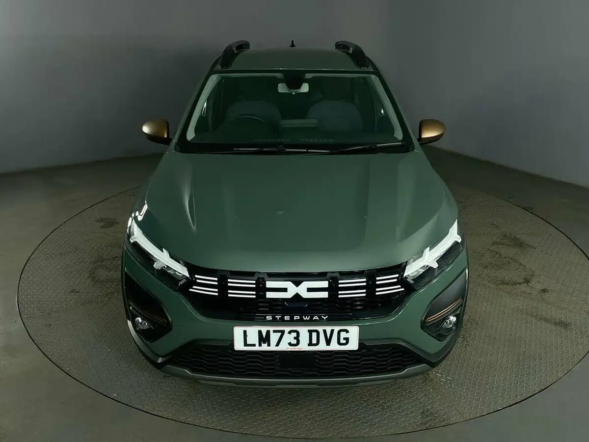 2023-dacia-sandero-stepway-big-9