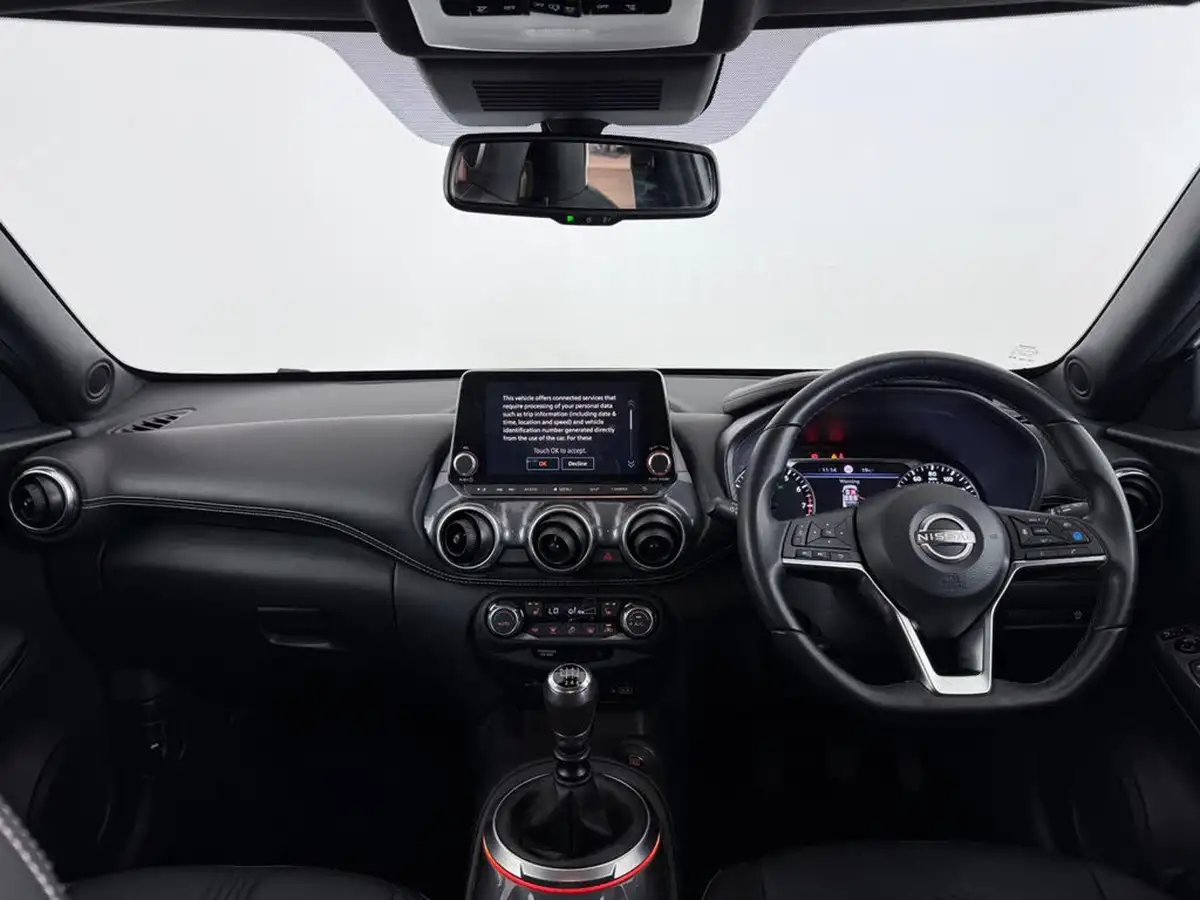 2022-nissan-juke-10-dig-t-tekna-big-18