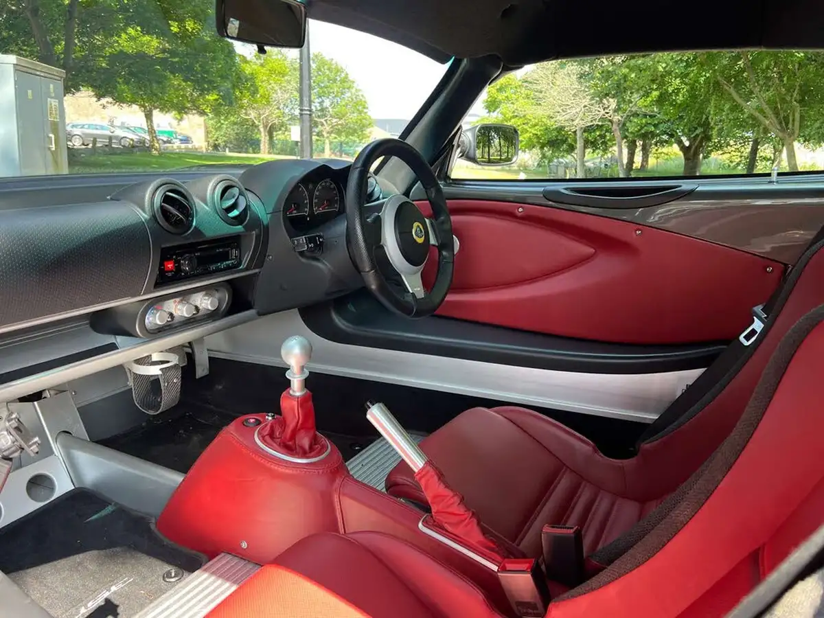 2013-lotus-elise-16-big-13