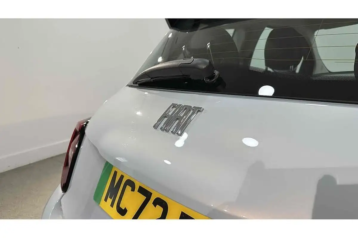 2023-fiat-500-e-icon-117bhp-big-13