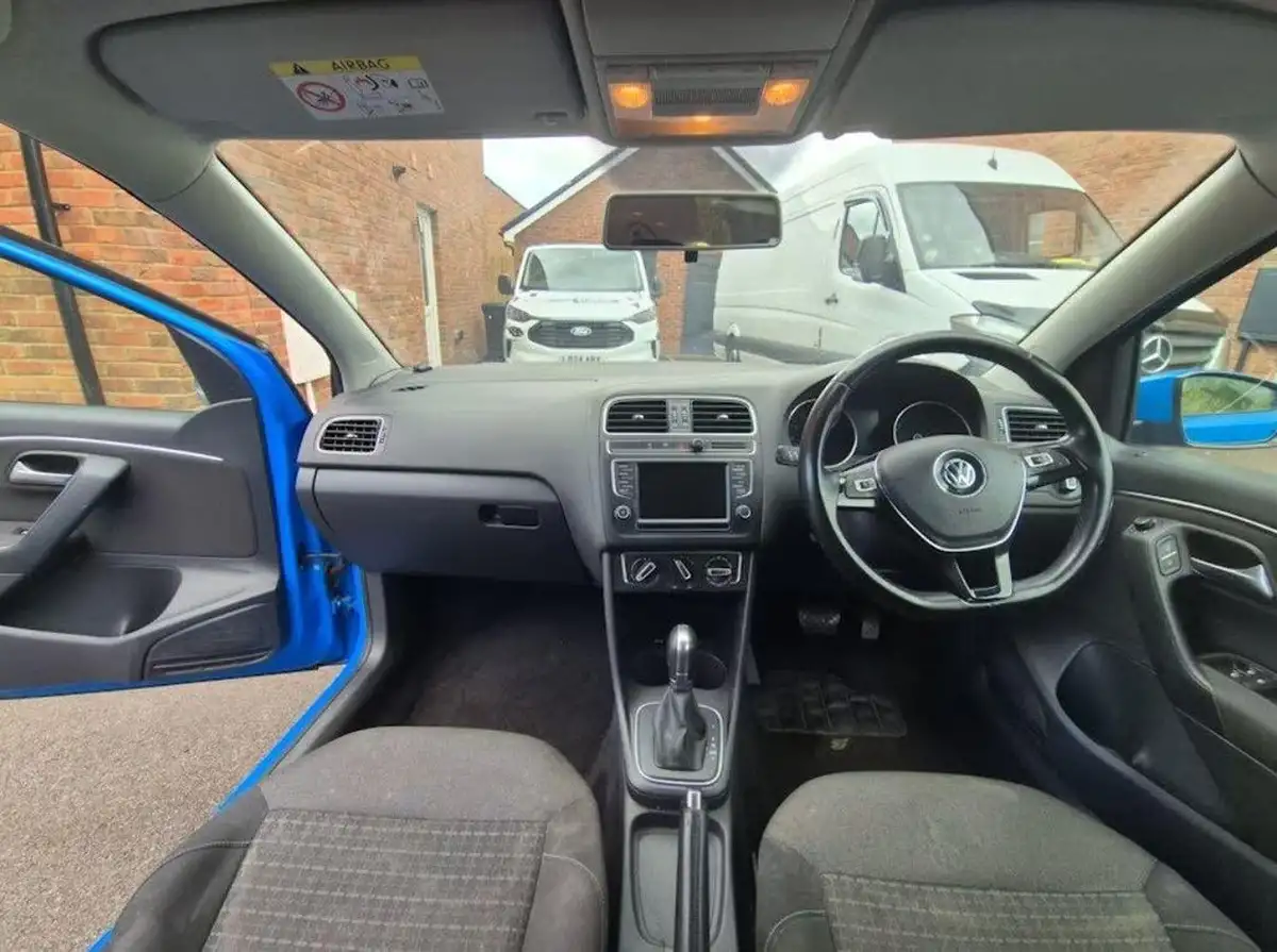 2015-volkswagen-polo-12-tsi-se-5d-dsg-big-4