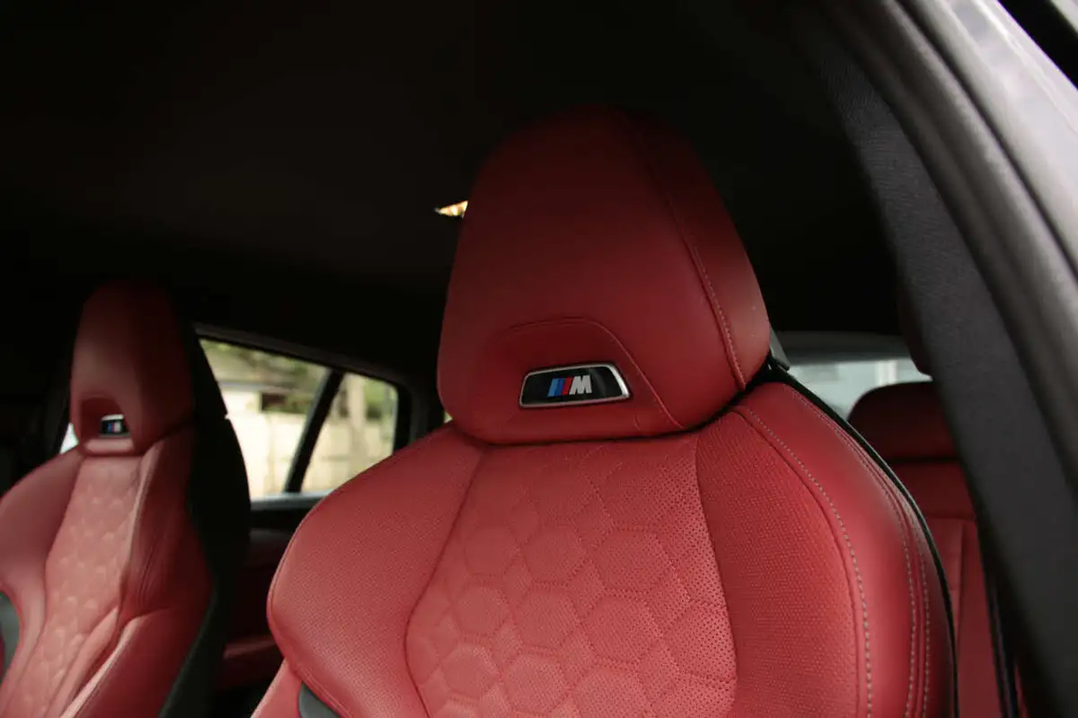 2021-bmw-x4-30-m-competition-sport-big-45